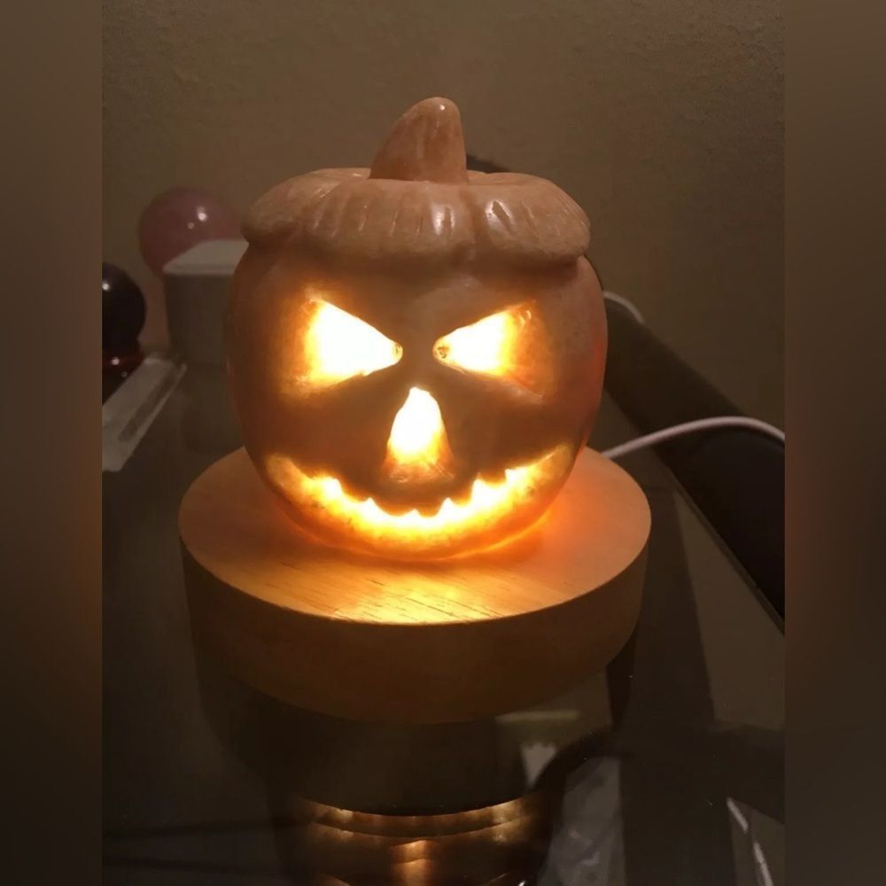 Sunstone Hollow Jack-O-Lantern Pumpkin CrystalCarving With Light 424g 3.2”x3”